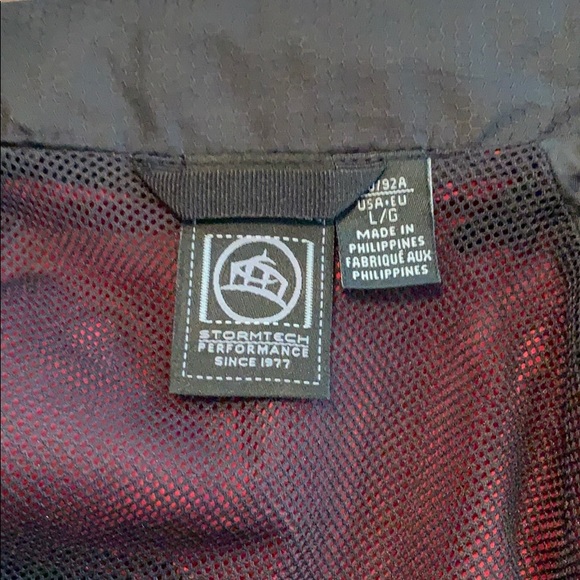 Stormtech Women’s Sport Red/Black Cyclone Shell - Picture 6 of 11